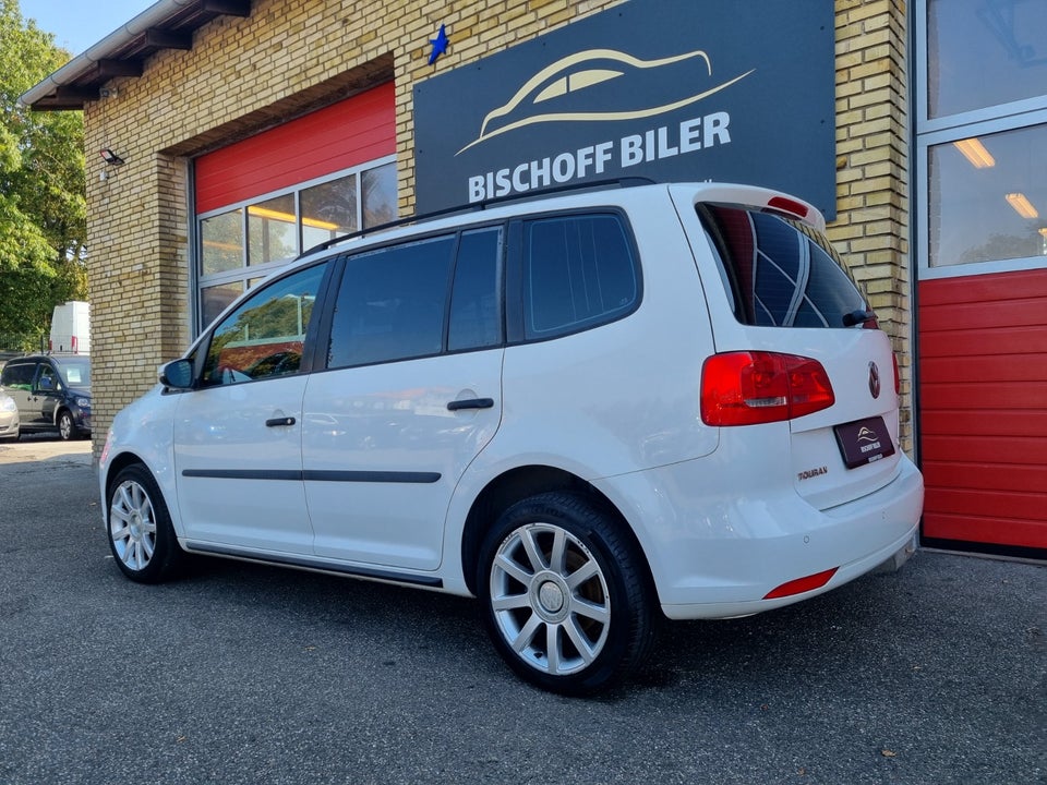 VW Touran 1,6 TDi 105 Comfortline BMT Van 5d