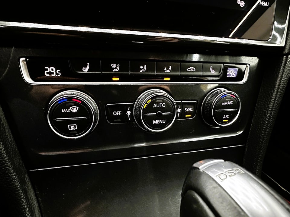 VW Golf VII 1,5 TSi 130 Comfortline DSG 5d