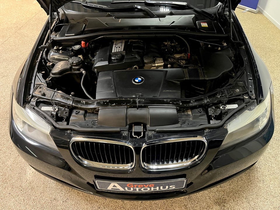 BMW 318i 2,0  4d