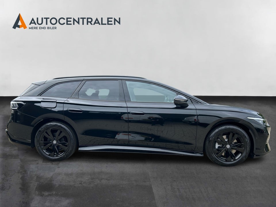 VW ID.7 86 Style S Tourer 5d