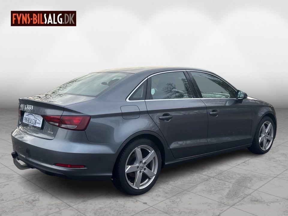 Audi A3 1,4 TFSi 125 Ambiente 4d