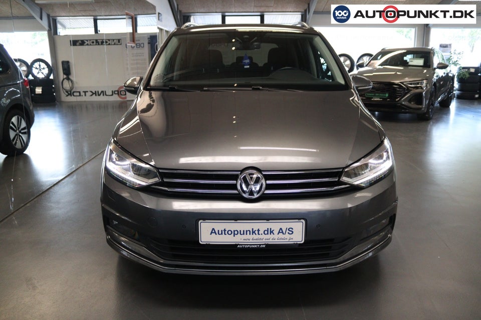 VW Touran 1,6 TDi 115 Comfortline Connect DSG 7prs 5d