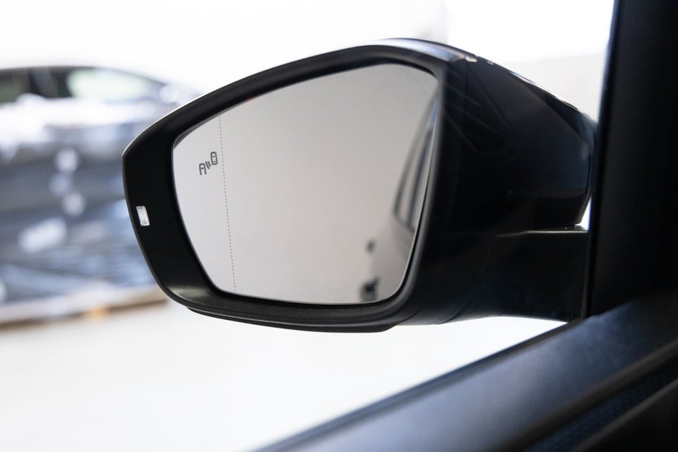 VW T-Cross 1,0 TSi 95 Life+ 5d