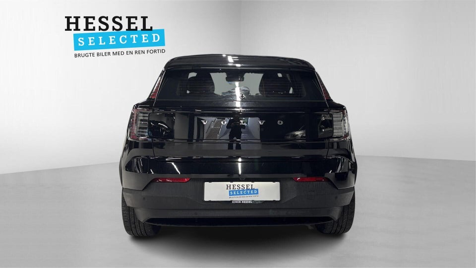 Volvo EX30 Extended Range Plus 5d