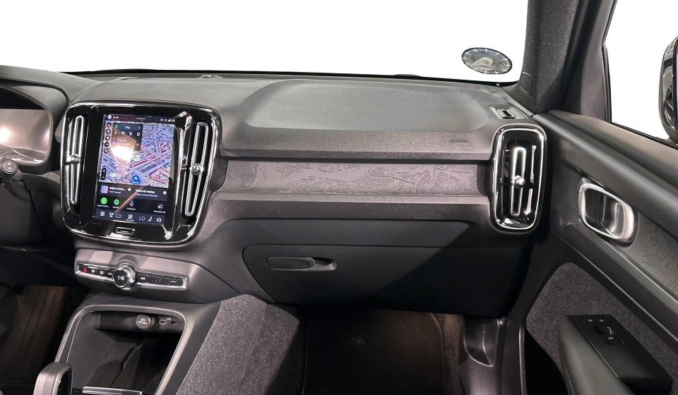 Volvo XC40 P6 ReCharge Plus 5d