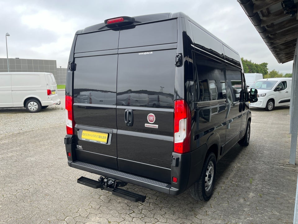 Fiat Ducato 33 2,3 MJT 140 Kassevogn L2H2 Pro+ aut.