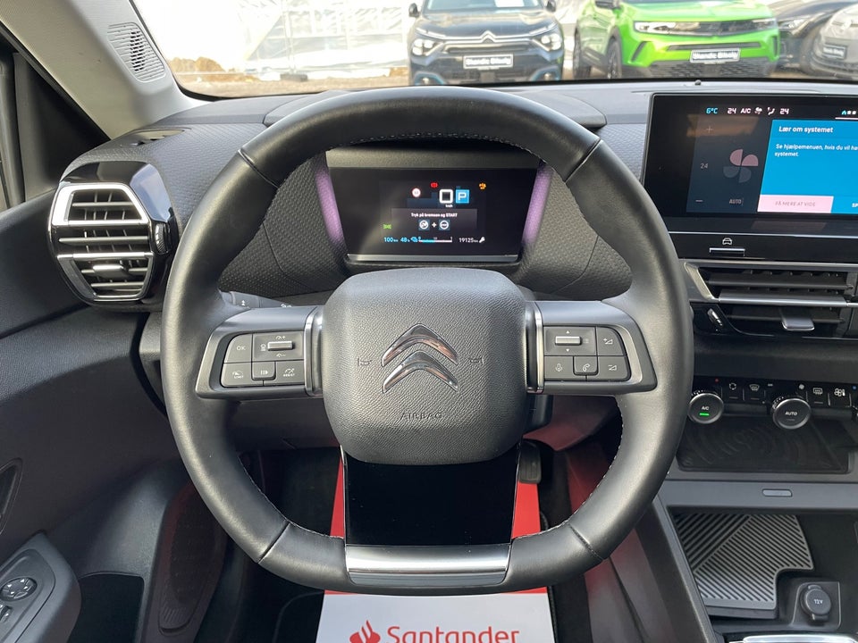 Citroën ë-C4 X 50 Shine 4d