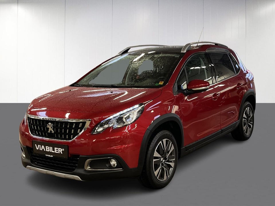 Peugeot 2008 1,2 PureTech 130 Allure Sky 5d