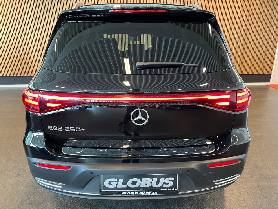 Mercedes EQB250+ Progressive 7prs 5d
