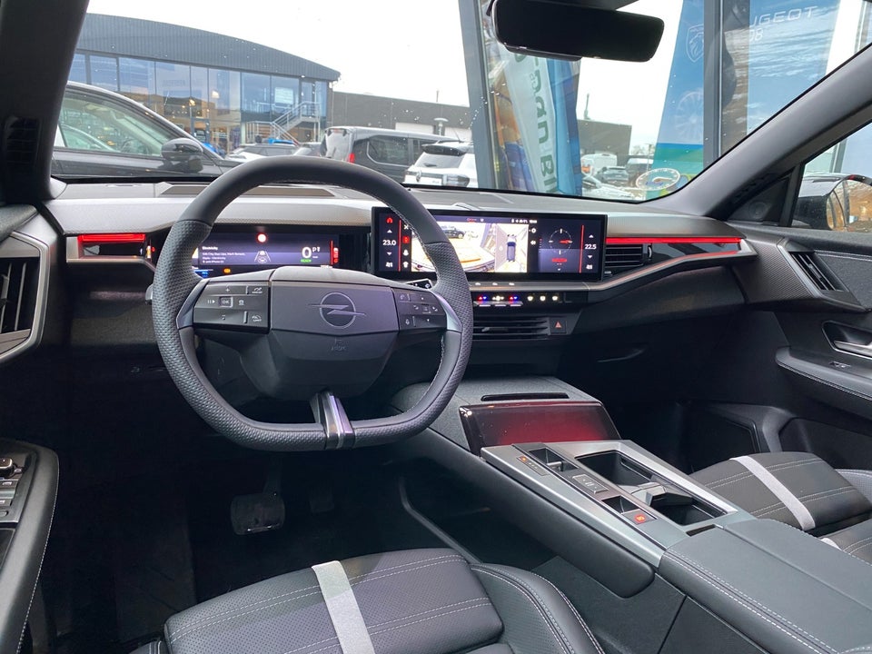 Opel Grandland-e 73 GS 5d