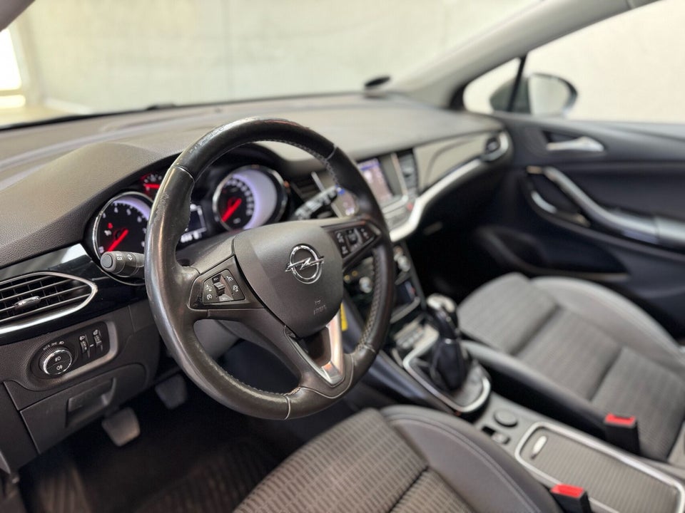 Opel Astra 1,2 T 110 Elegance 5d