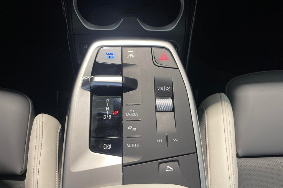 BMW iX2 xDrive30 Supercharged 5d