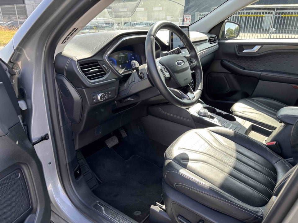 Ford Kuga 2,5 PHEV Vignale CVT 5d
