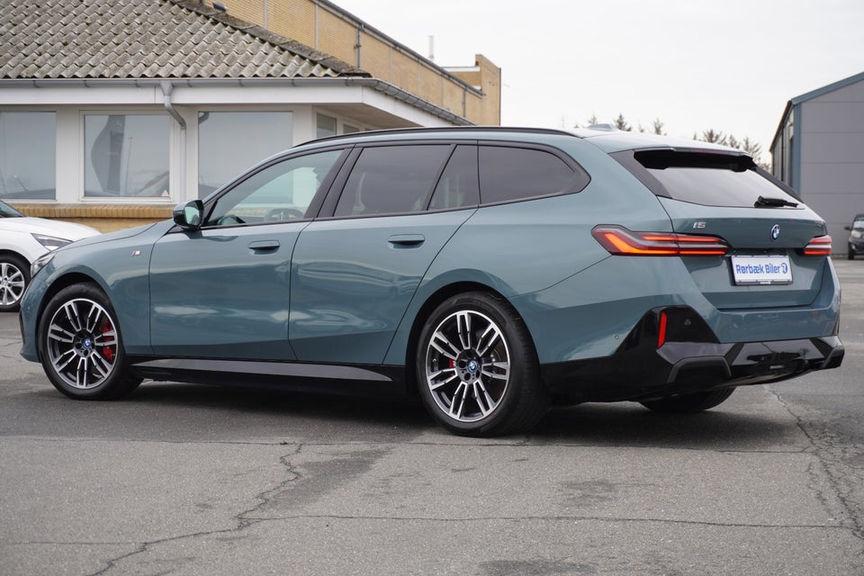 BMW i5 eDrive40 Touring M-Sport Pro 5d