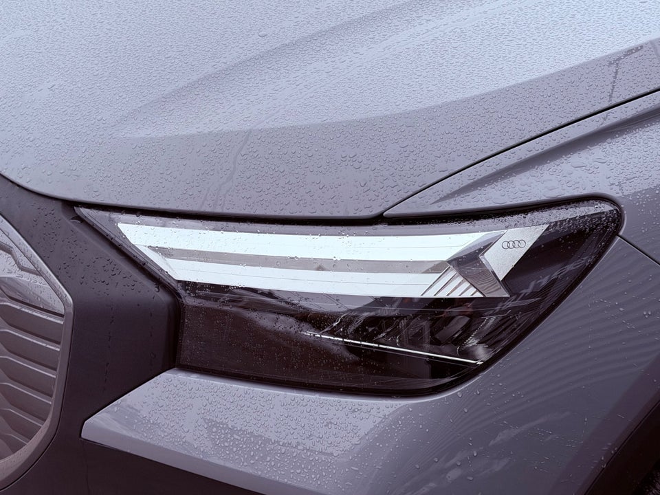 Audi Q4 e-tron 40 Advanced 5d