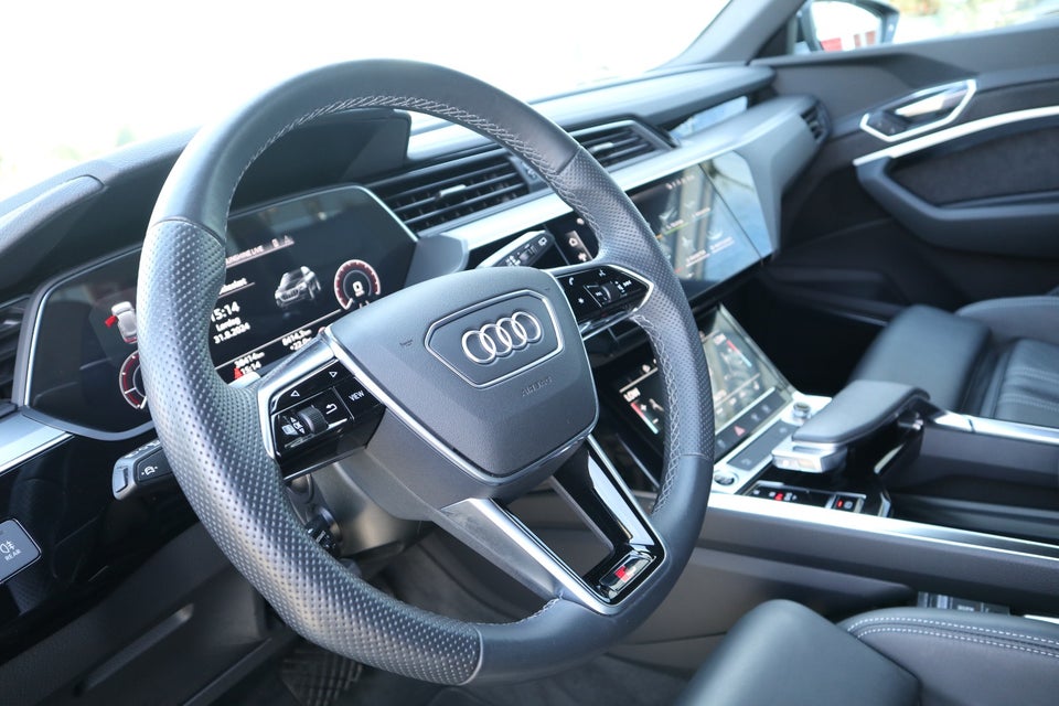 Audi e-tron 55 Advanced Prestige quattro 5d