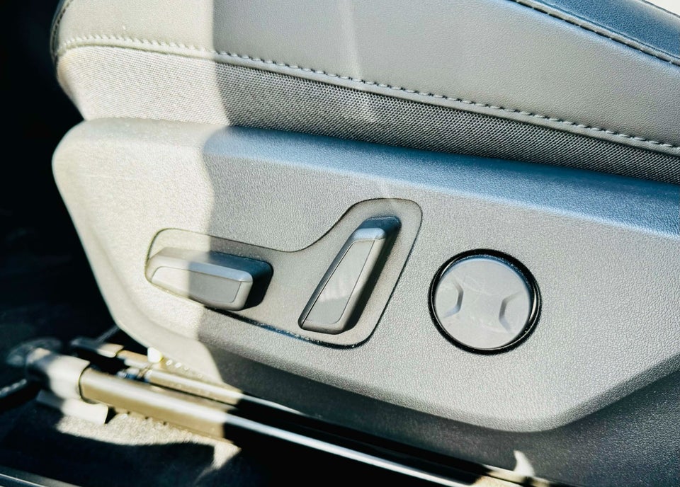 Kia Niro 64 EV Inspire 5d