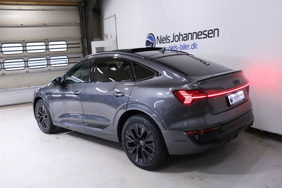 Audi Q8 e-tron 55 S-line Sportback quattro 5d