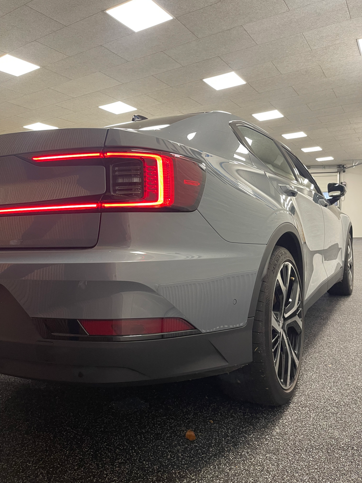 Polestar 2 Long Range Performance AWD 5d