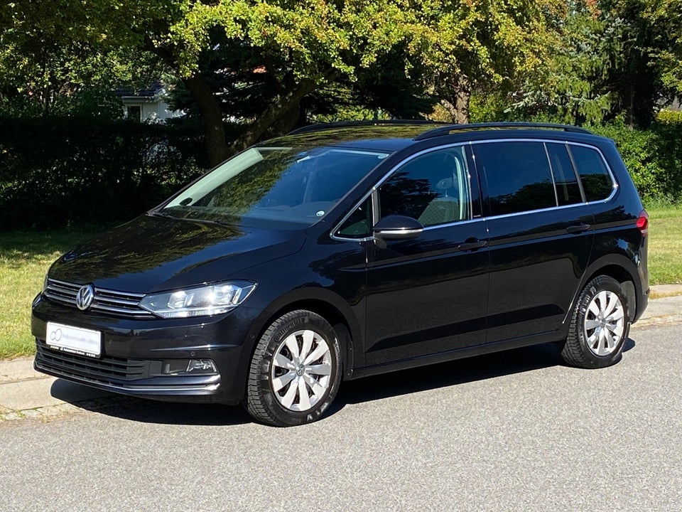 VW Touran 1,6 TDi 115 IQ.Drive DSG Van 5d