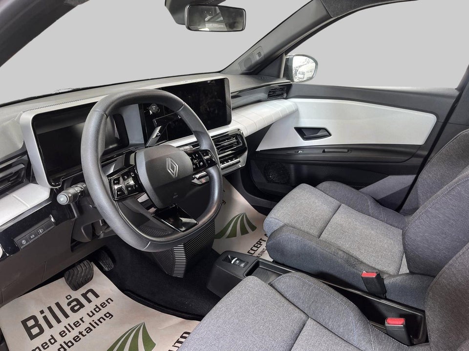 Renault 5 E-Tech 40 Evolution 5d