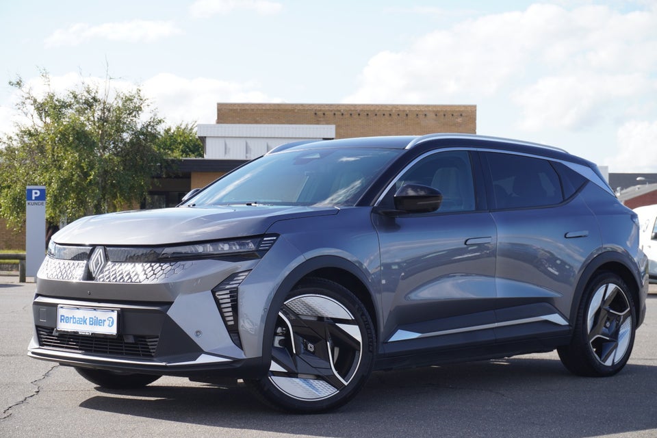Renault Scenic E-Tech 87 Iconic 5d
