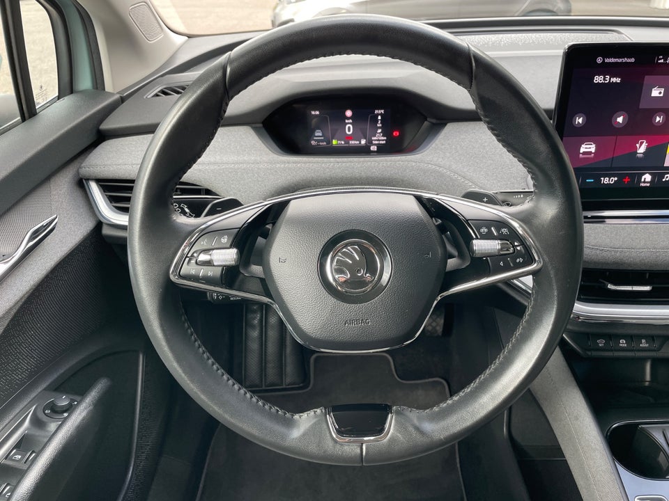 Skoda Enyaq 80 iV Loft 5d