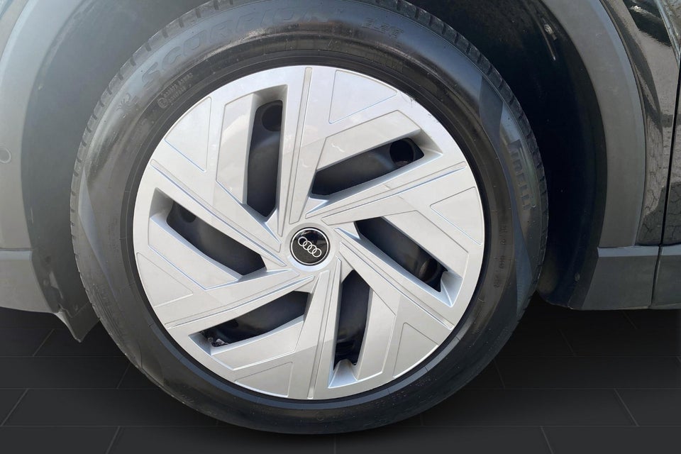 Audi Q4 e-tron 40 Advanced 5d