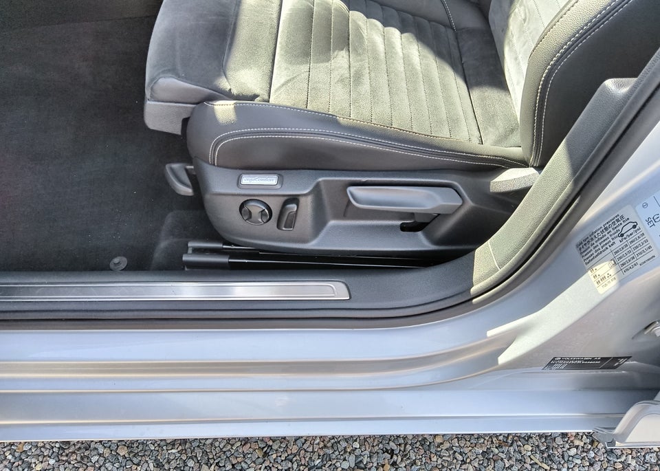 VW Passat 1,4 GTE Variant DSG 5d