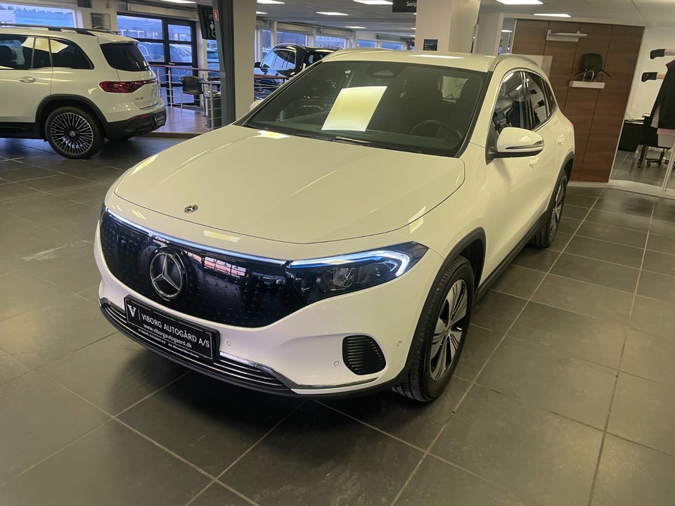 Mercedes EQA300 Progressive 4Matic 5d