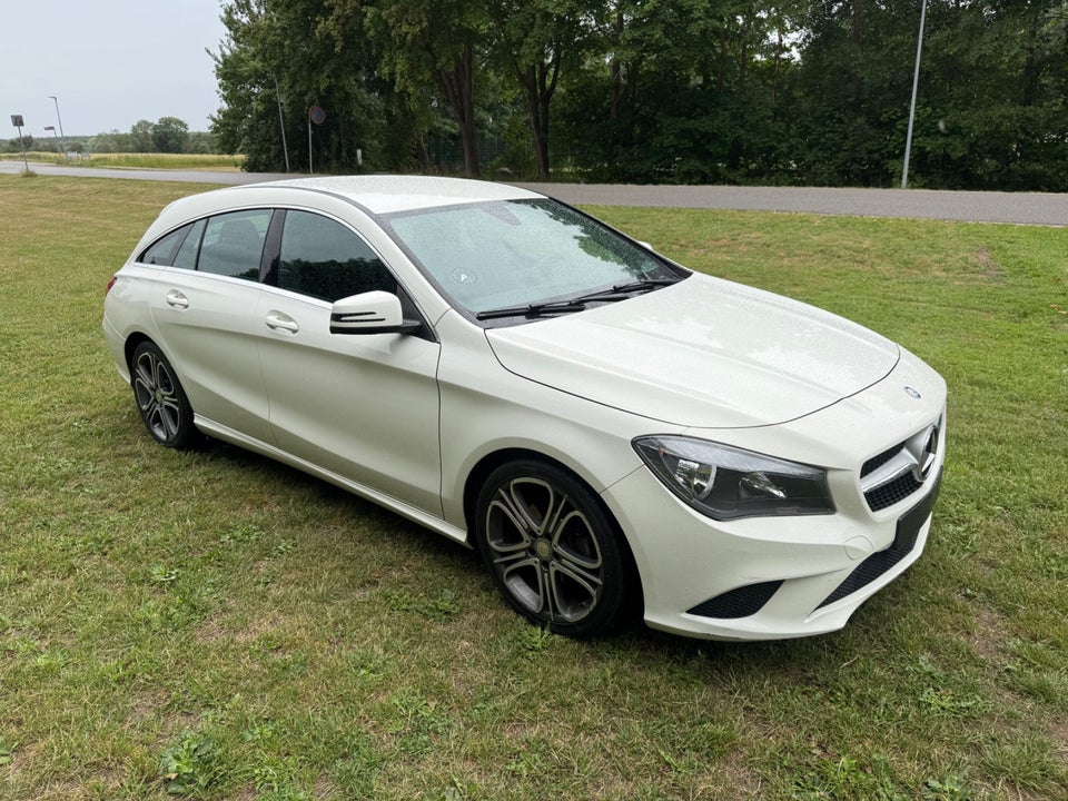 Mercedes CLA200 1,6 AMG Line Shooting Brake aut. 5d