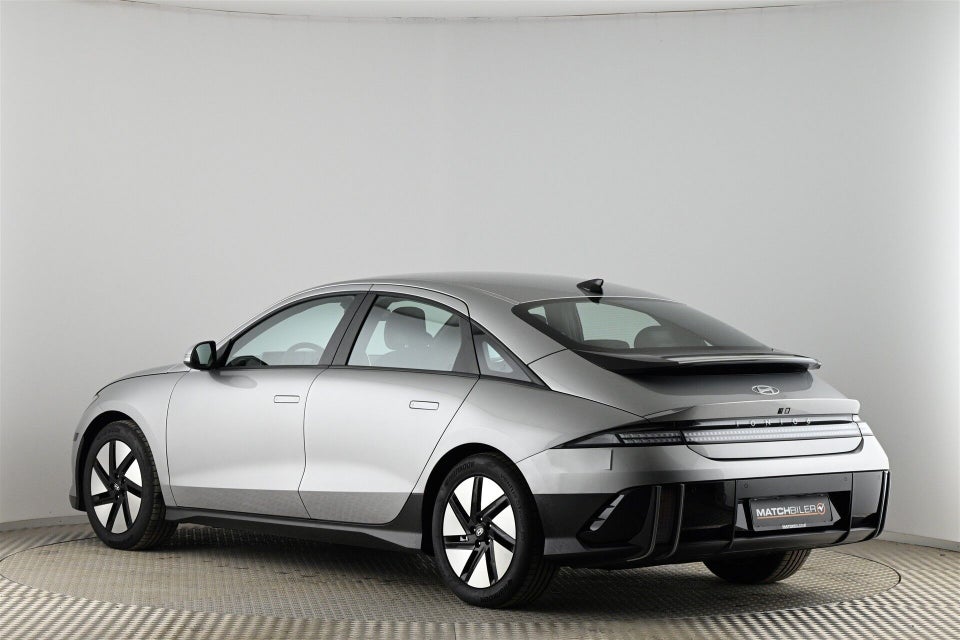 Hyundai Ioniq 6 53 Essential 4d