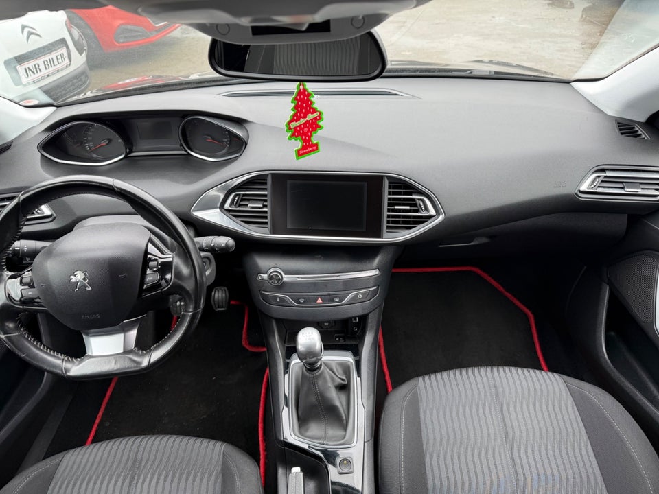 Peugeot 308 1,6 BlueHDi 120 Active SW 5d