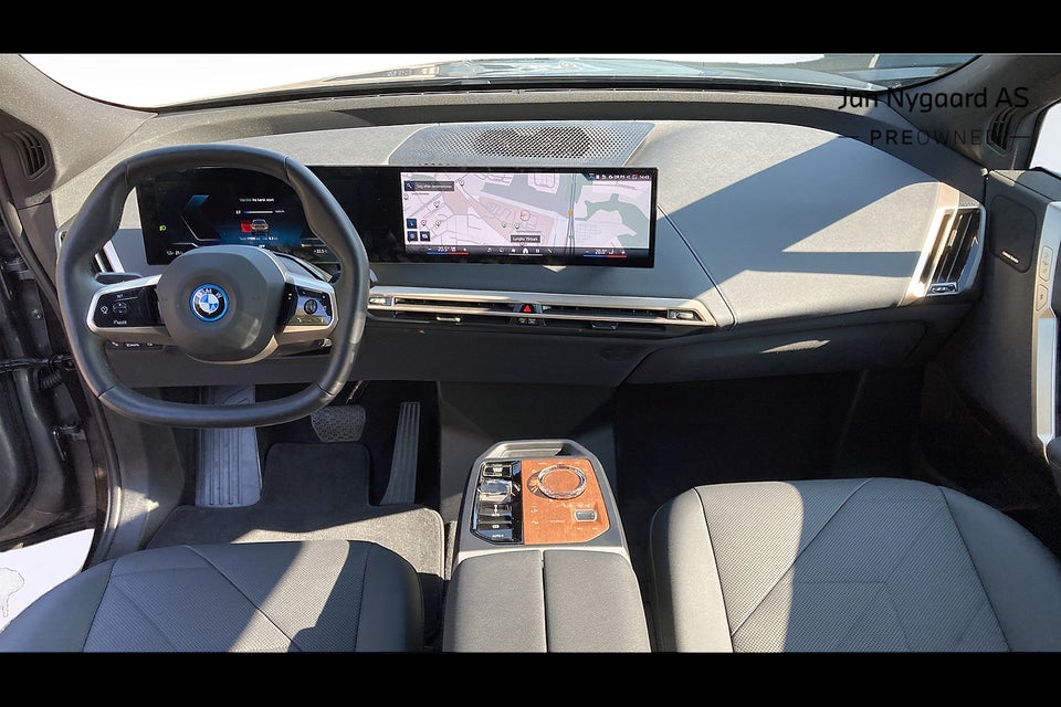 BMW iX xDrive40 Super Charged 5d