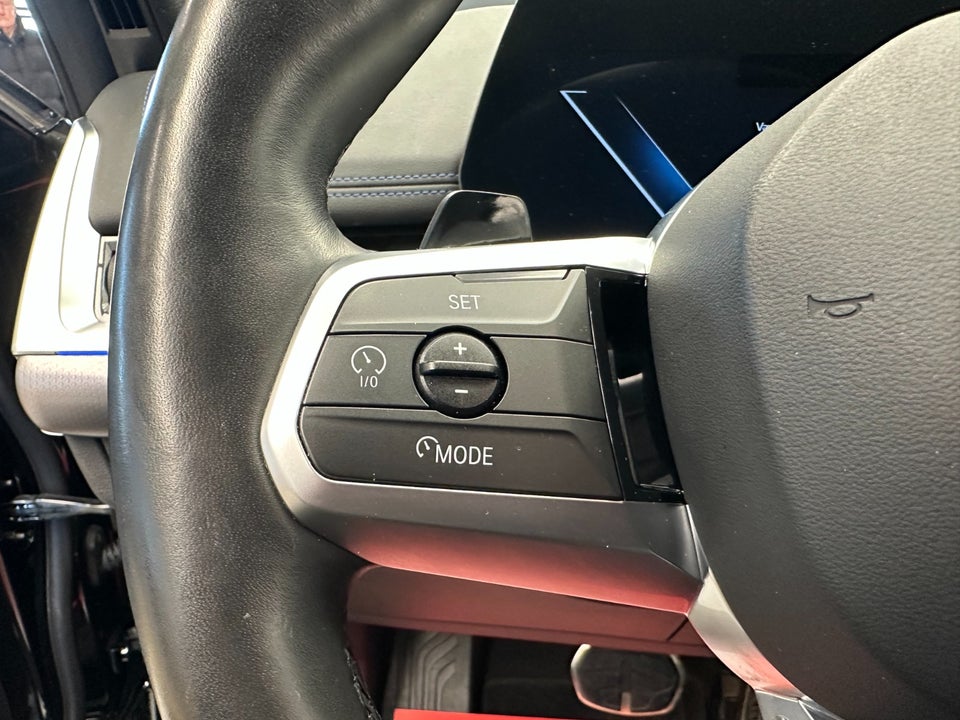 BMW iX1 eDrive20 M-Sport Pro 5d