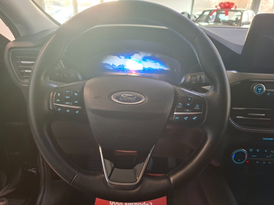 Ford Kuga 2,5 PHEV Titanium X CVT 5d