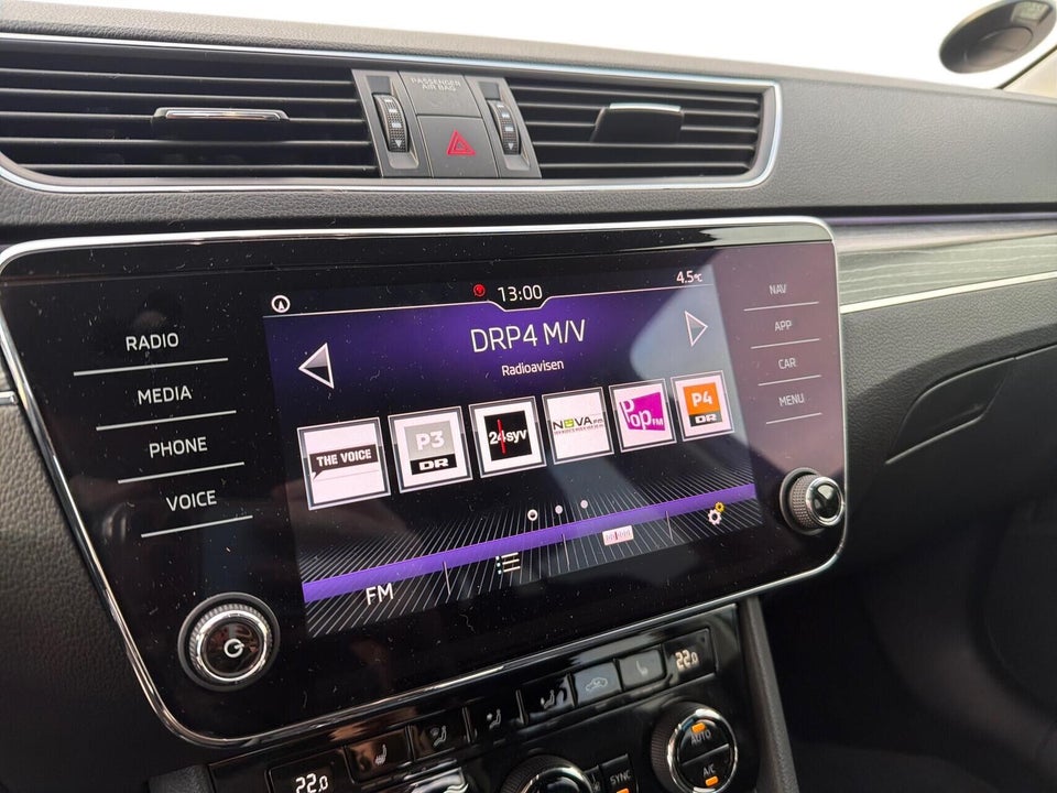 Skoda Superb 2,0 TSi 190 Business Executive Combi DSG 5d