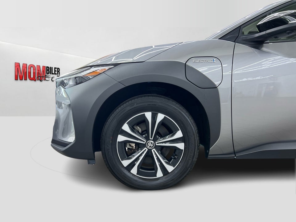 Toyota bZ4X Active 5d
