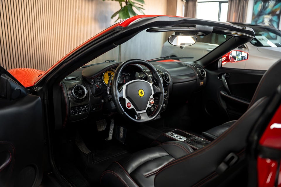 Ferrari F430 4,3 Spider F1 2d