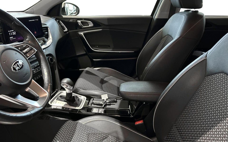 Kia XCeed 1,6 PHEV Prestige DCT 5d