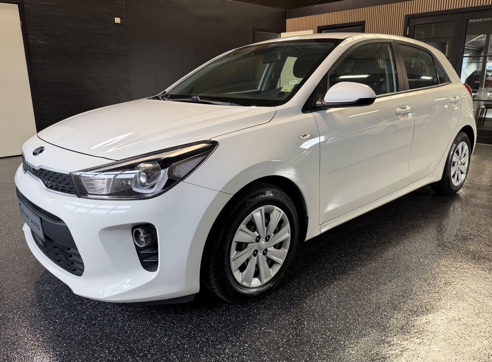 Kia Rio 1,0 T-GDi Comfort 5d 2017 — billede 6 af 15