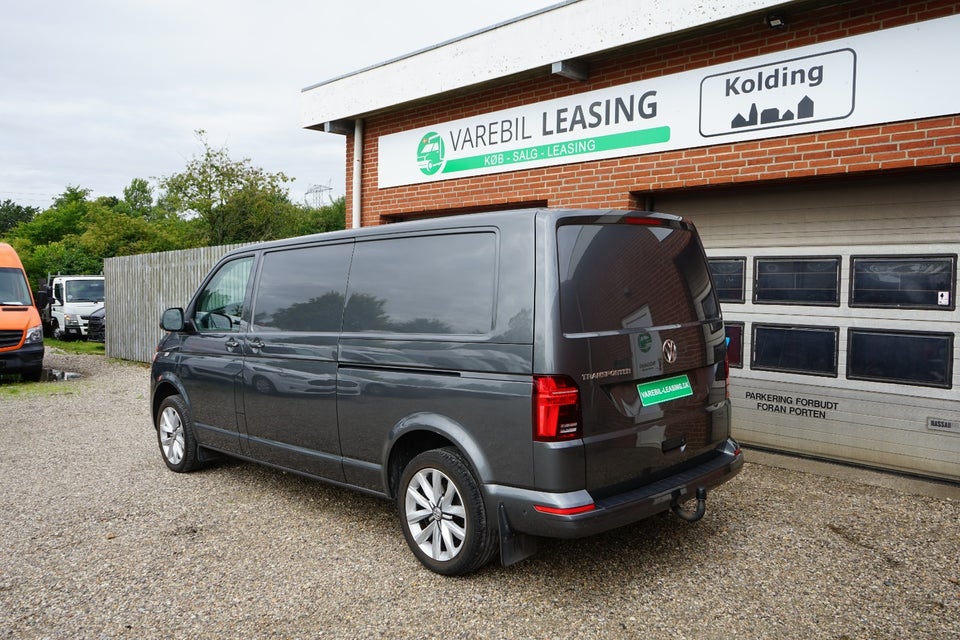 VW Transporter 2,0 TDi 150 Kassevogn DSG lang