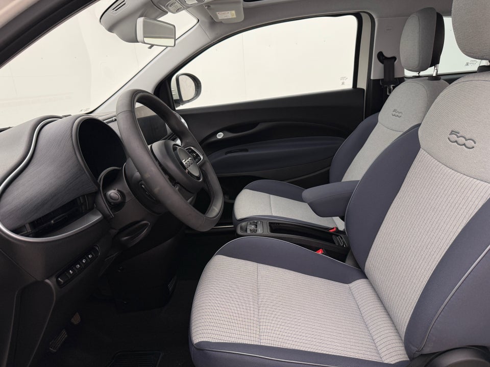 Fiat 500e 42 Icon 3d