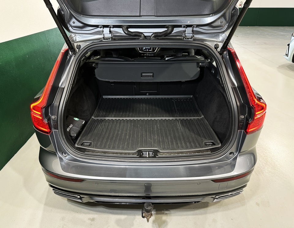 Volvo V60 2,0 T4 190 R-Design aut. 5d