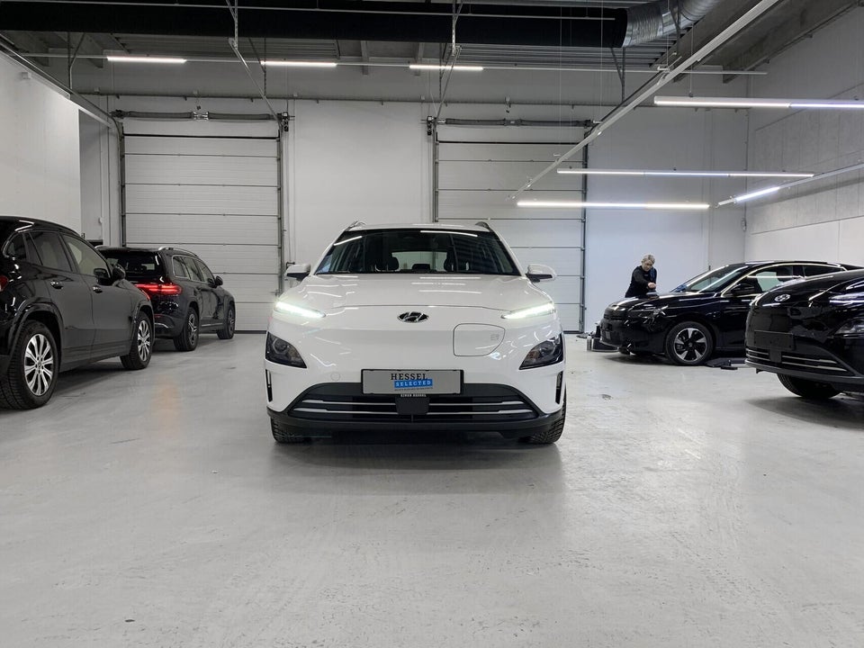 Hyundai Kona 39 EV Select 5d