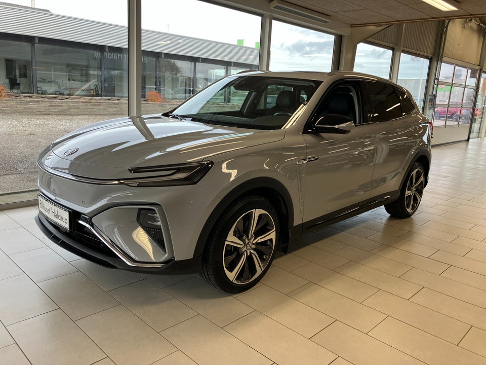 MG Marvel R Performance 5d