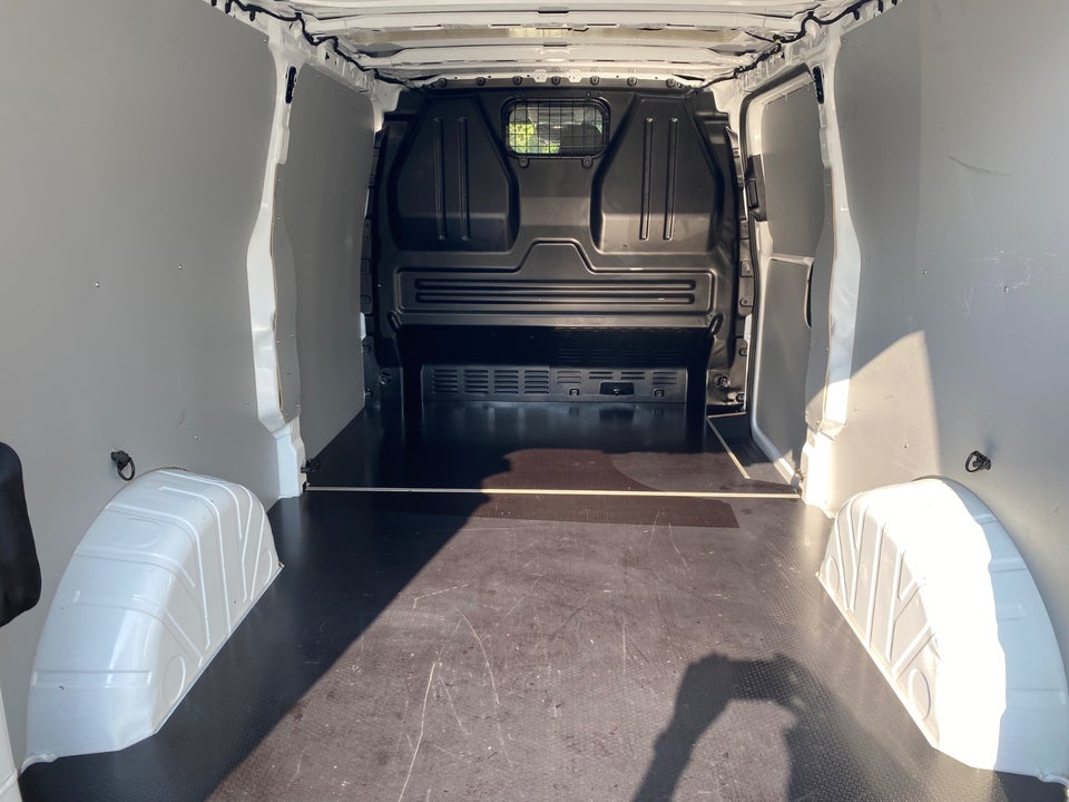 Ford Transit Custom 320 L2 2,0 EcoBlue Trend aut.