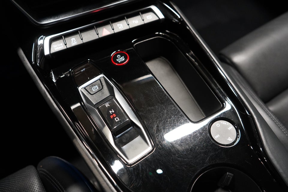 Audi RS e-tron GT quattro 4d