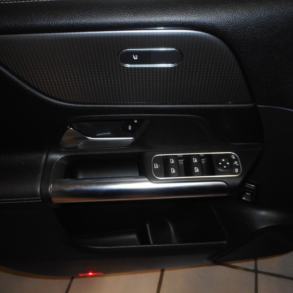 Mercedes B220 d 2,0 Progressive Line aut. 5d