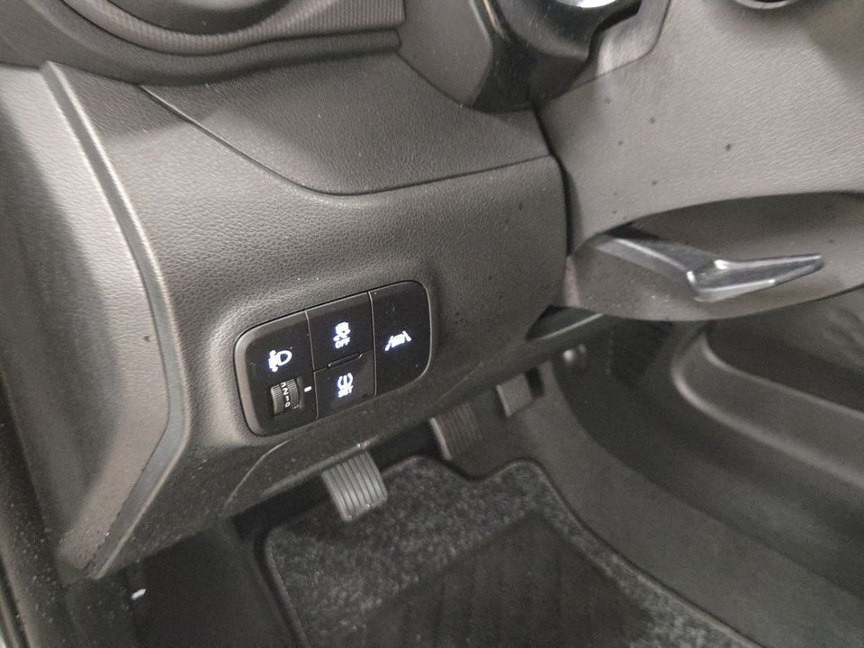 Hyundai i10 1,0 MPi Essential 5d